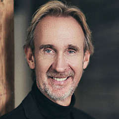Mike Rutherford (Genesis, Mike + The Mechanics)