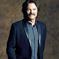 Tom Johnston from The Doobie Brothers